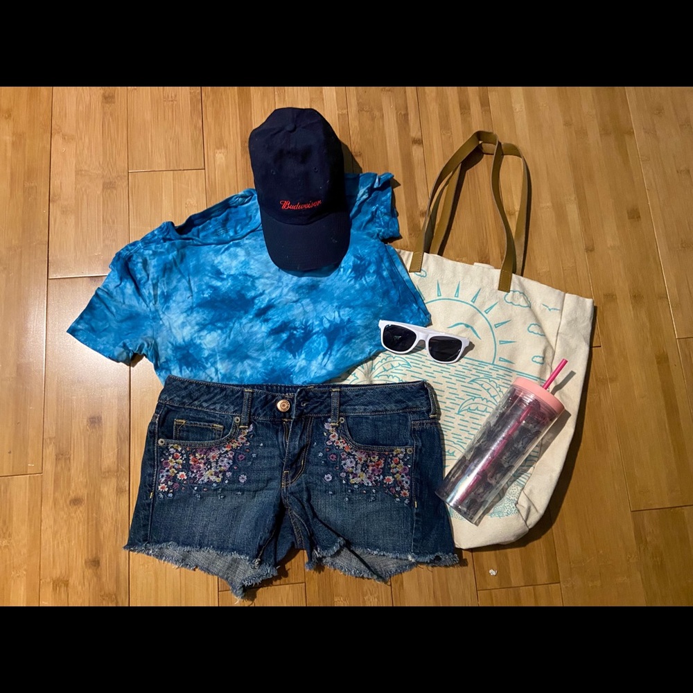 SUMMER SWAG BAG